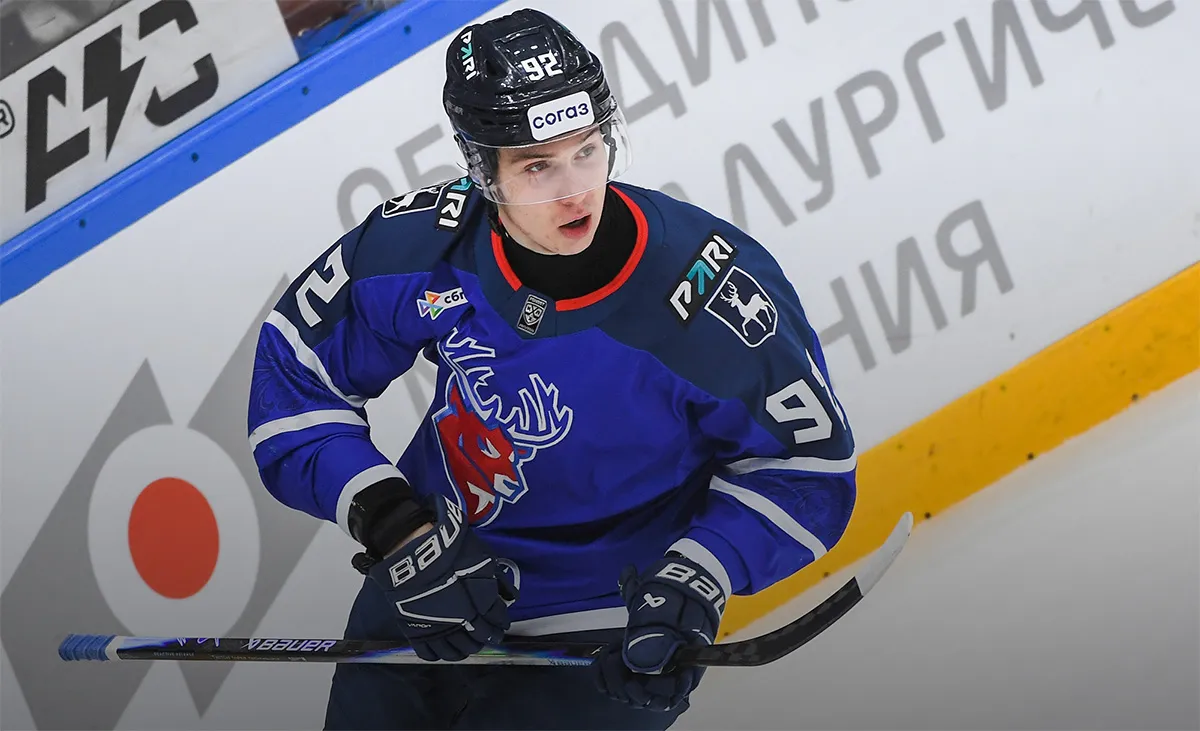 «Если бы не хоккей, я бы во дворе остался и начал курить». Интервью с лидером «Торпедо»